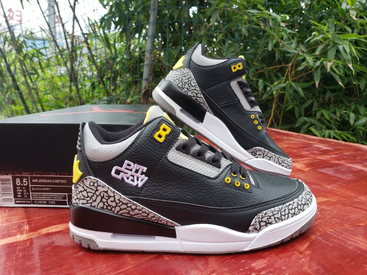 JORDAN 3 RETRO x OREGON DUCKS PIT CREW - Prime Reps