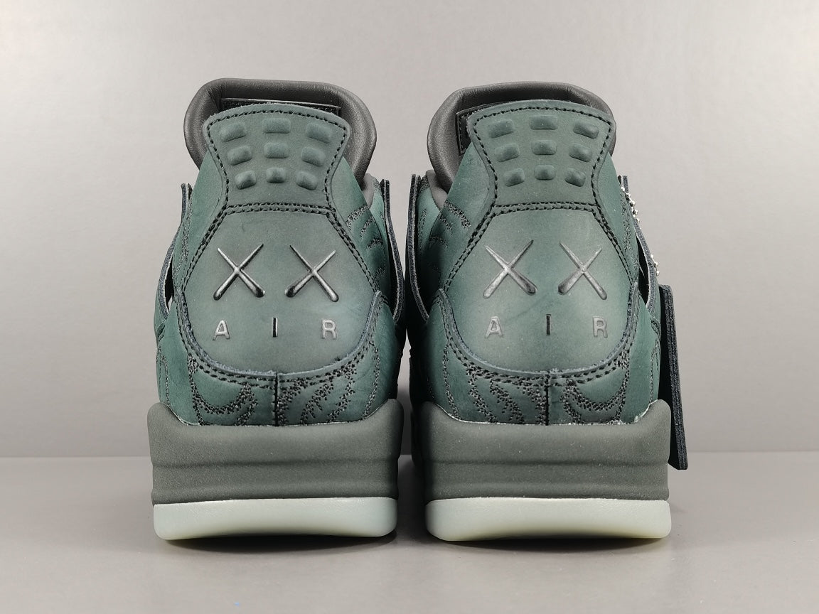 JORDAN 4 x KAWS BLACK OLIVE - Prime Reps