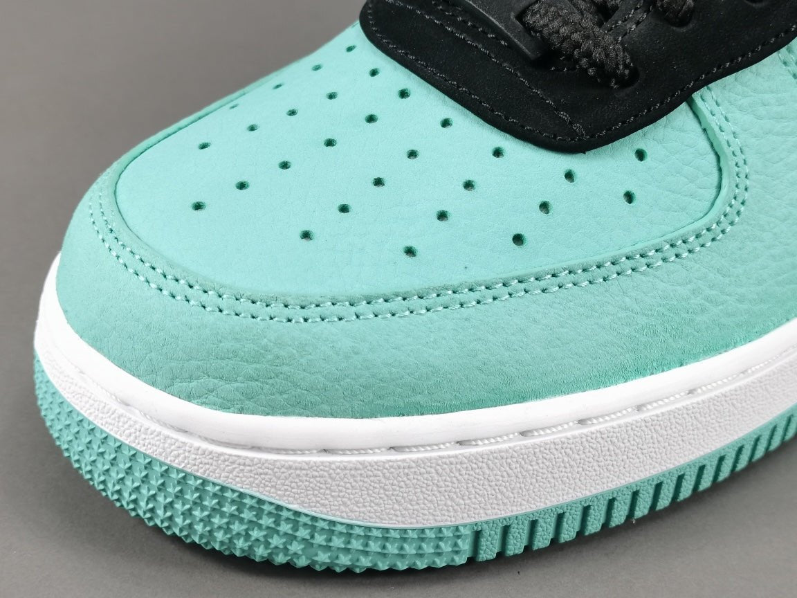 NIKE AIR FORCE 1 x TIFFANY & CO.1837 (FRIENDS AND FAMILY) - Prime Reps