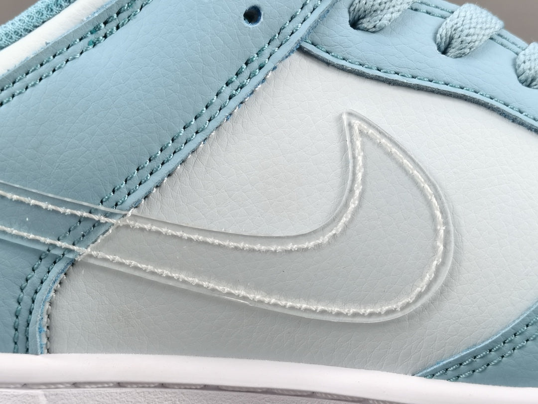 NIKE DUNK x CLEAR AQUA - Prime Reps