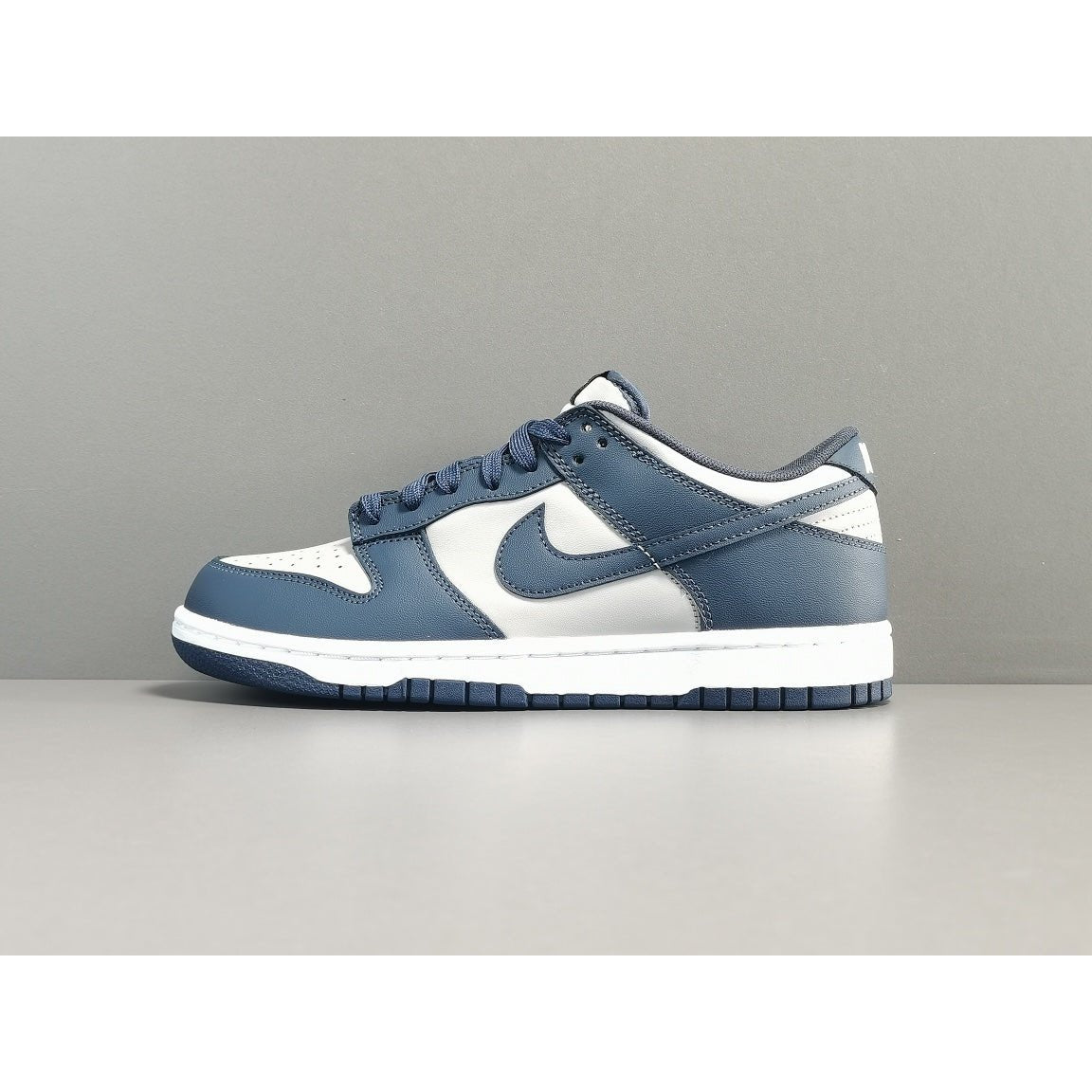 NIKE DUNK x GEORGETOWN - Prime Reps