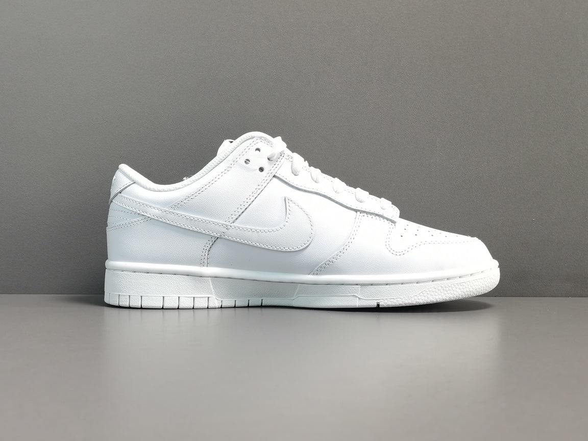 NIKE DUNK x TRIPLE WHITE - Prime Reps