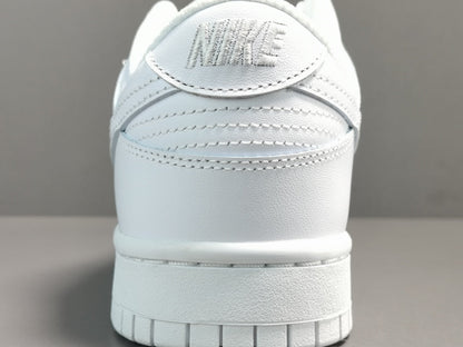 NIKE DUNK x TRIPLE WHITE - Prime Reps