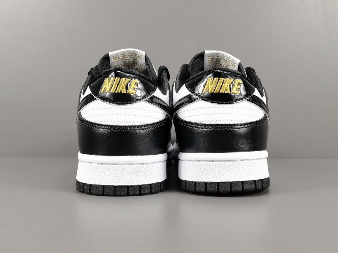 NIKE DUNK x WORLD CHAMPS BLACK WHITE - Prime Reps