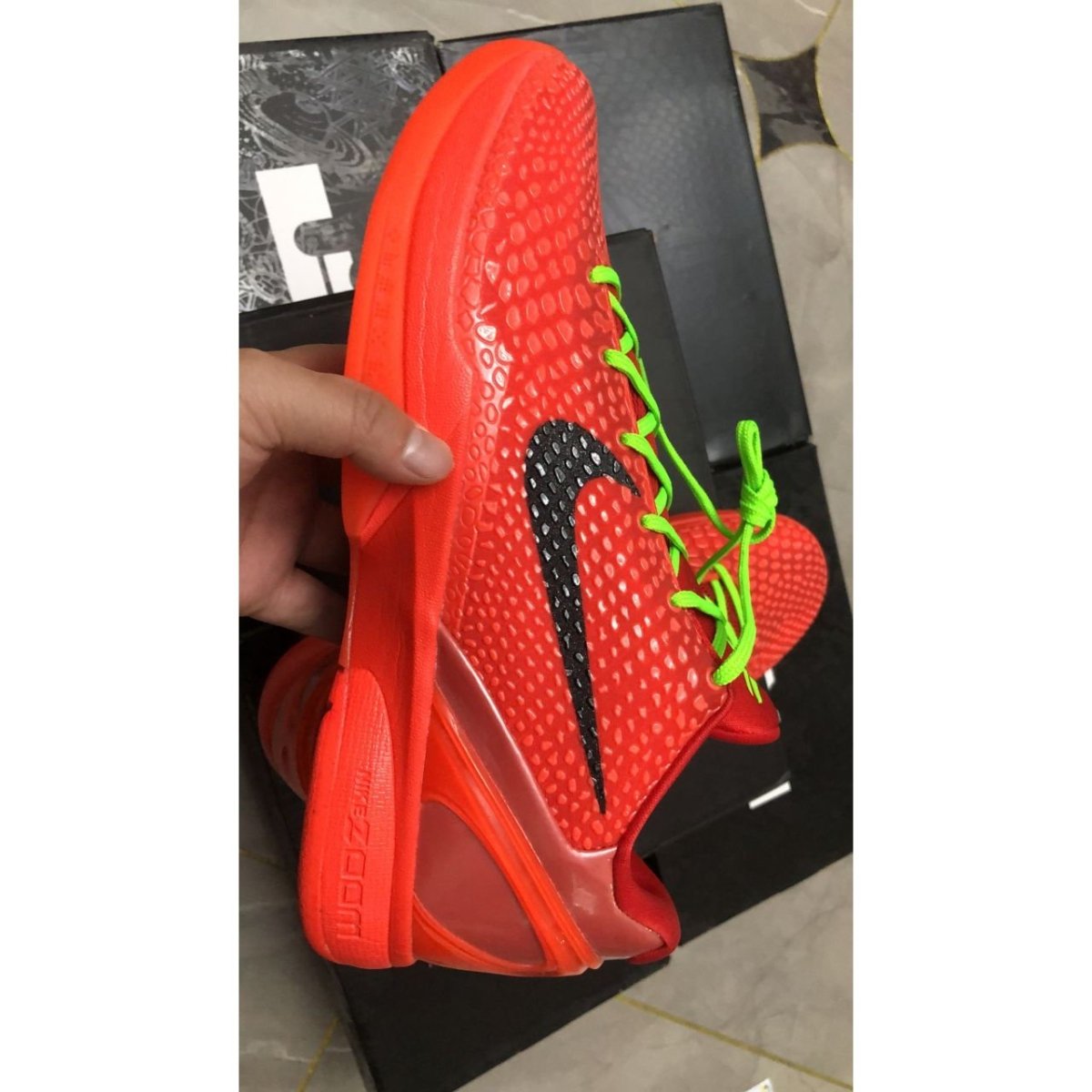 NIKE KOBE 6 PROTRO x REVERSE GRINCH - Prime Reps