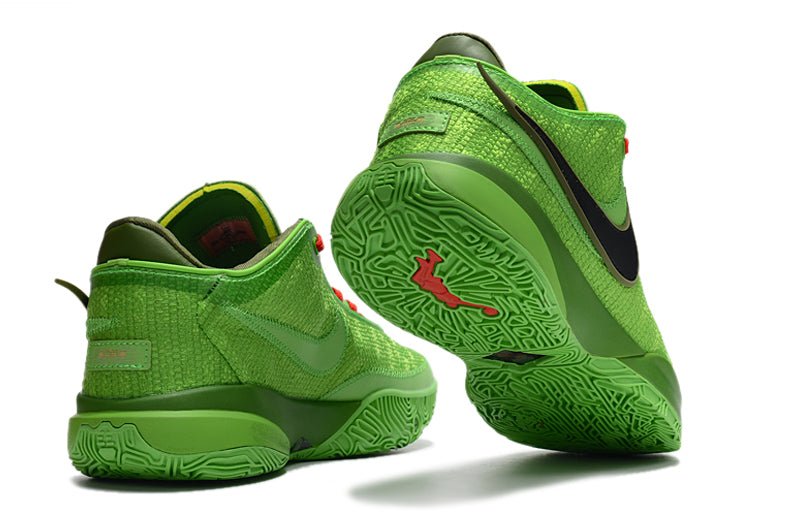 NIKE LEBRON 20 x GRINCH - Prime Reps