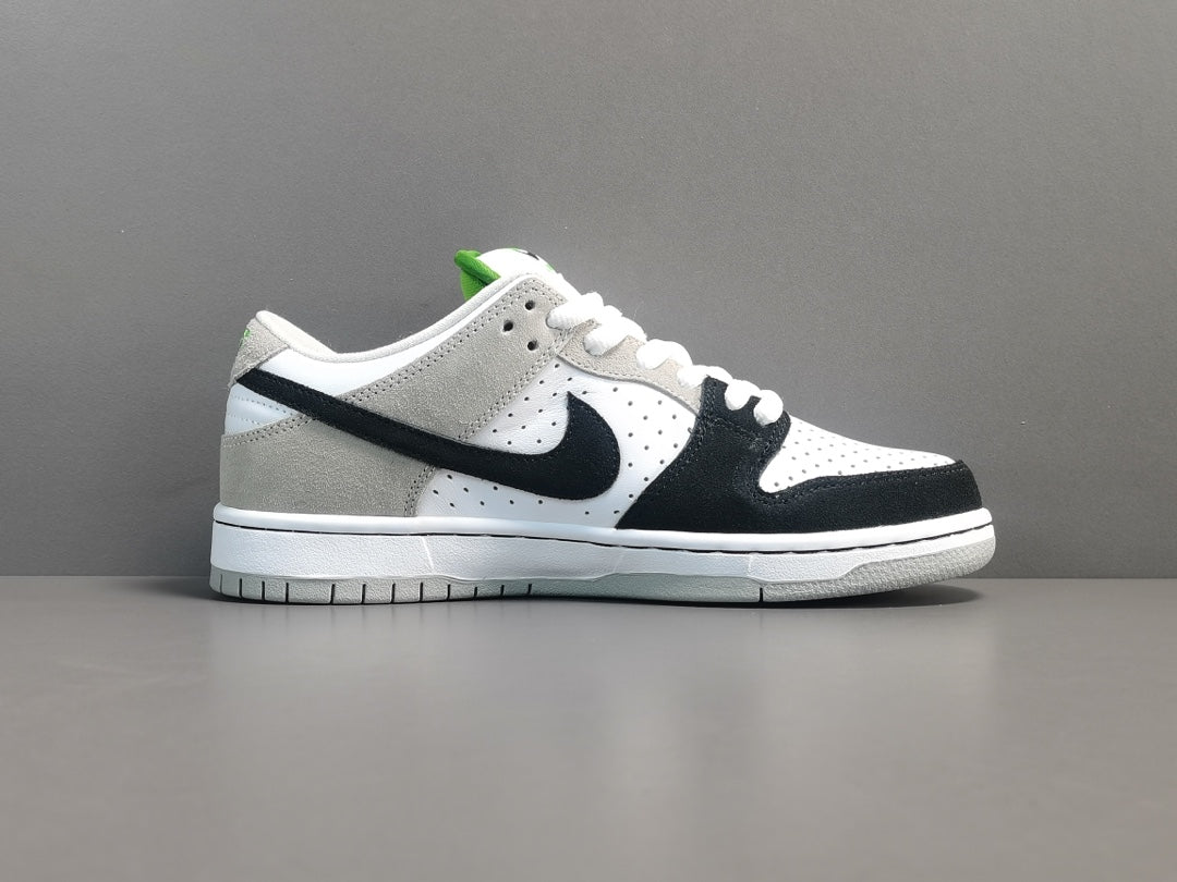 NIKE SB DUNK x CHLOROPHYLL - Prime Reps