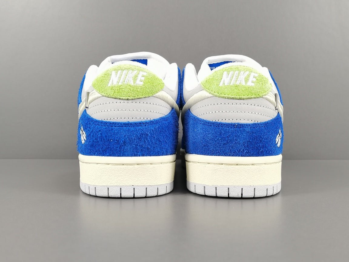 NIKE SB DUNK x FLY STREETWEAR GARDENIA - Prime Reps