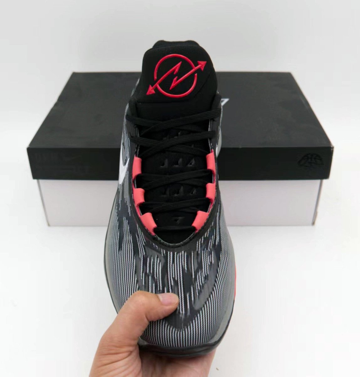 NIKE ZOOM G.T. CUT 2 x BLACK BRIGHT CRIMSON - Prime Reps